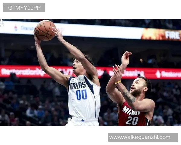 独行侠与骑士精彩对决视频回顾全场精彩瞬间分析与球员表现点评